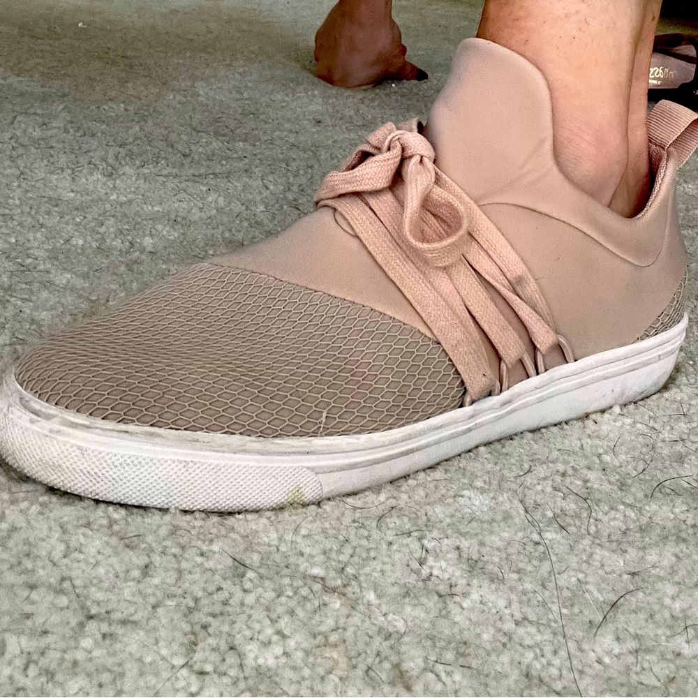 Steve Madden sneakers